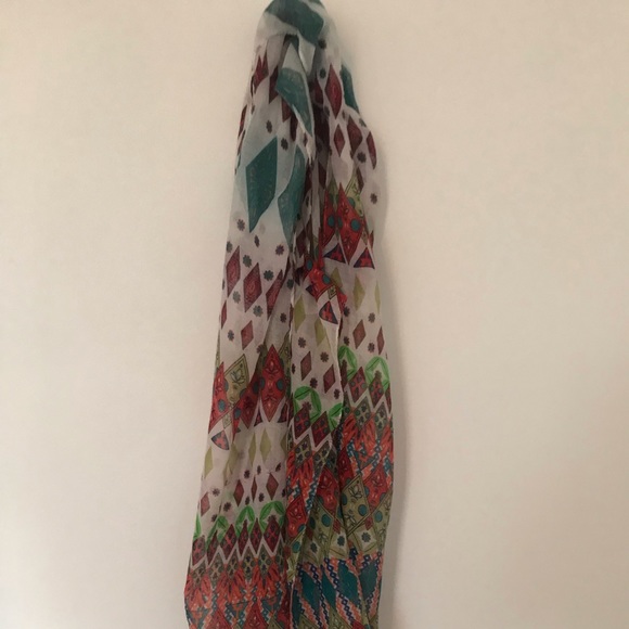 Pattern scarf - Picture 1 of 3